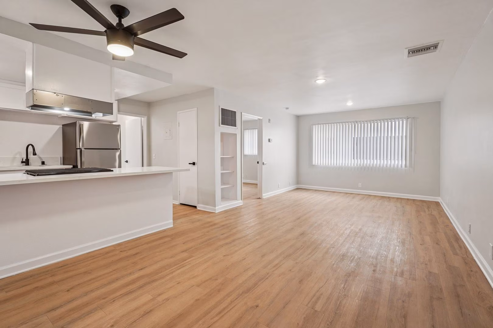 420 Windsor Rd_3 Beds 2 Baths