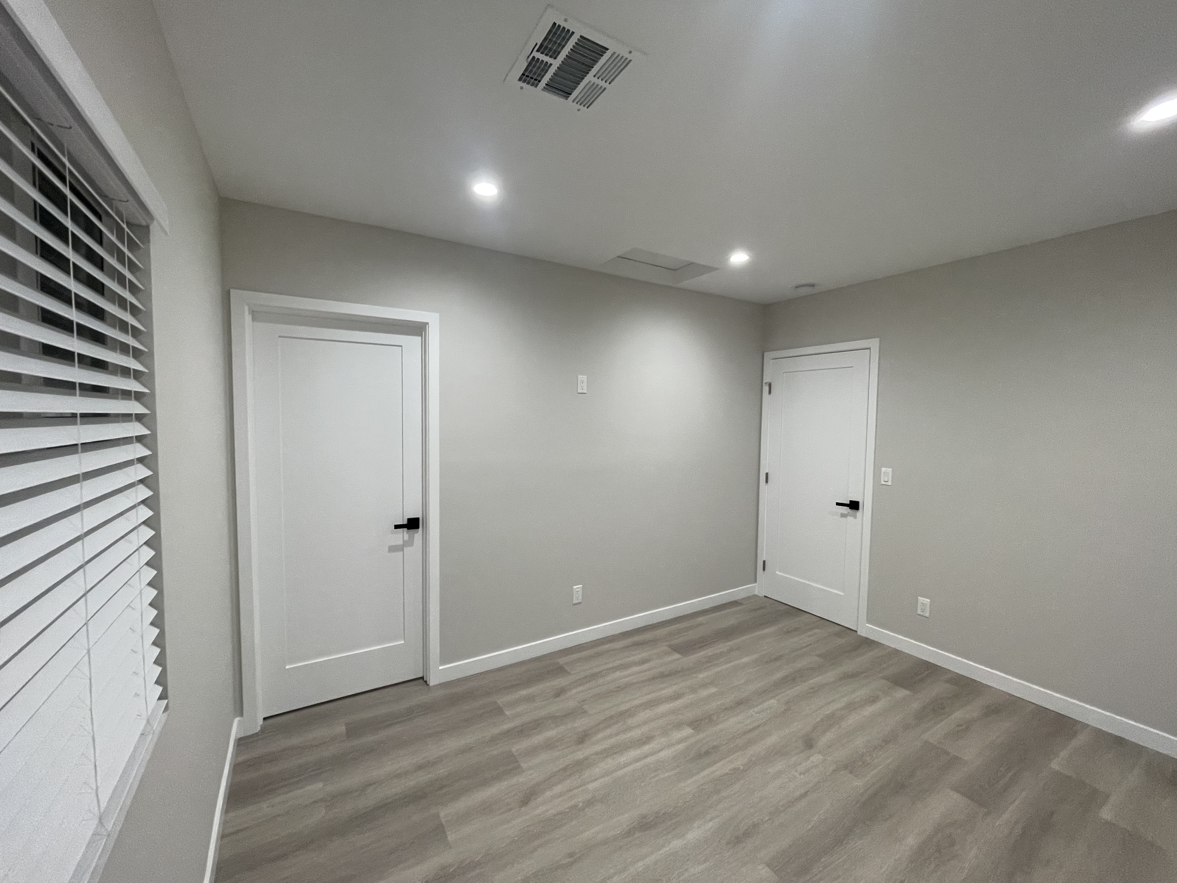 Brand New, Modern, Spacious 1 Bed 1 Bath House for Rent