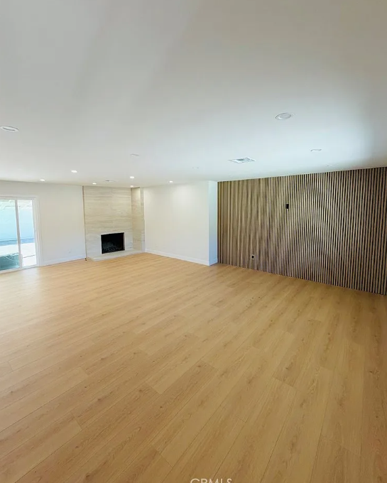 House for Rent with ADU - Վարձով է տրվում տուն