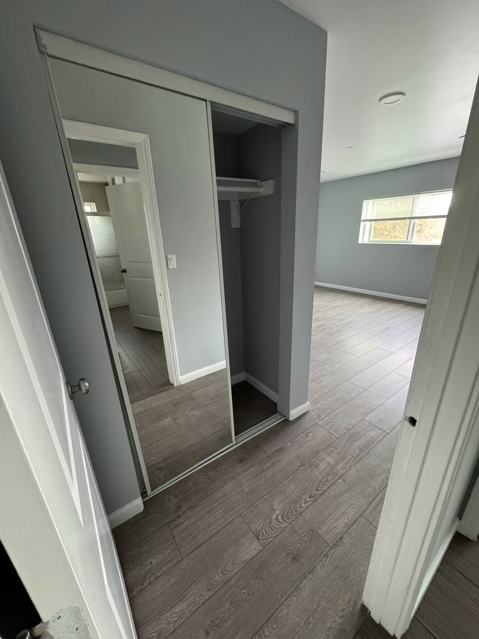 2 bed 2 bath Fully remodeled apartment in TUJUNGA