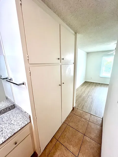 1 Bed 2 Bath - Apartment