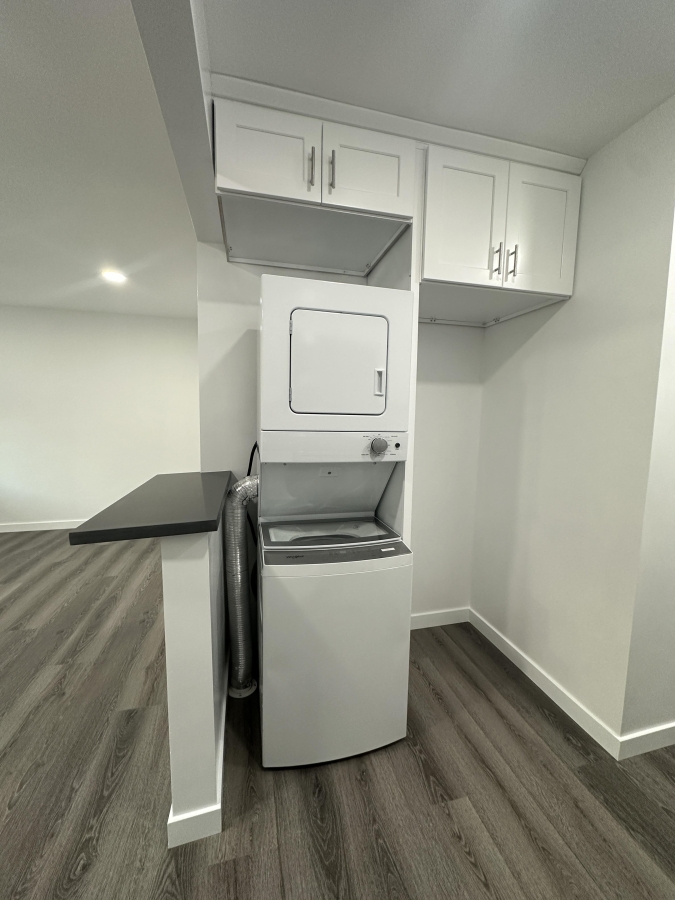 Newly Renovated Apartment - Van Nuys, CA