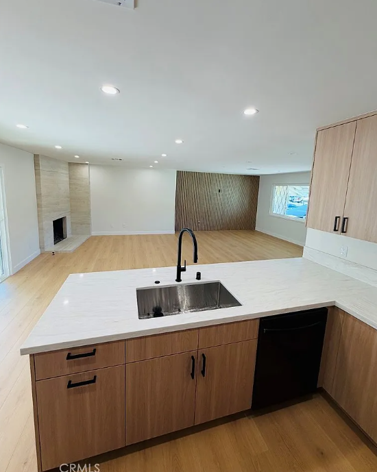 House for Rent with ADU - Վարձով է տրվում տուն