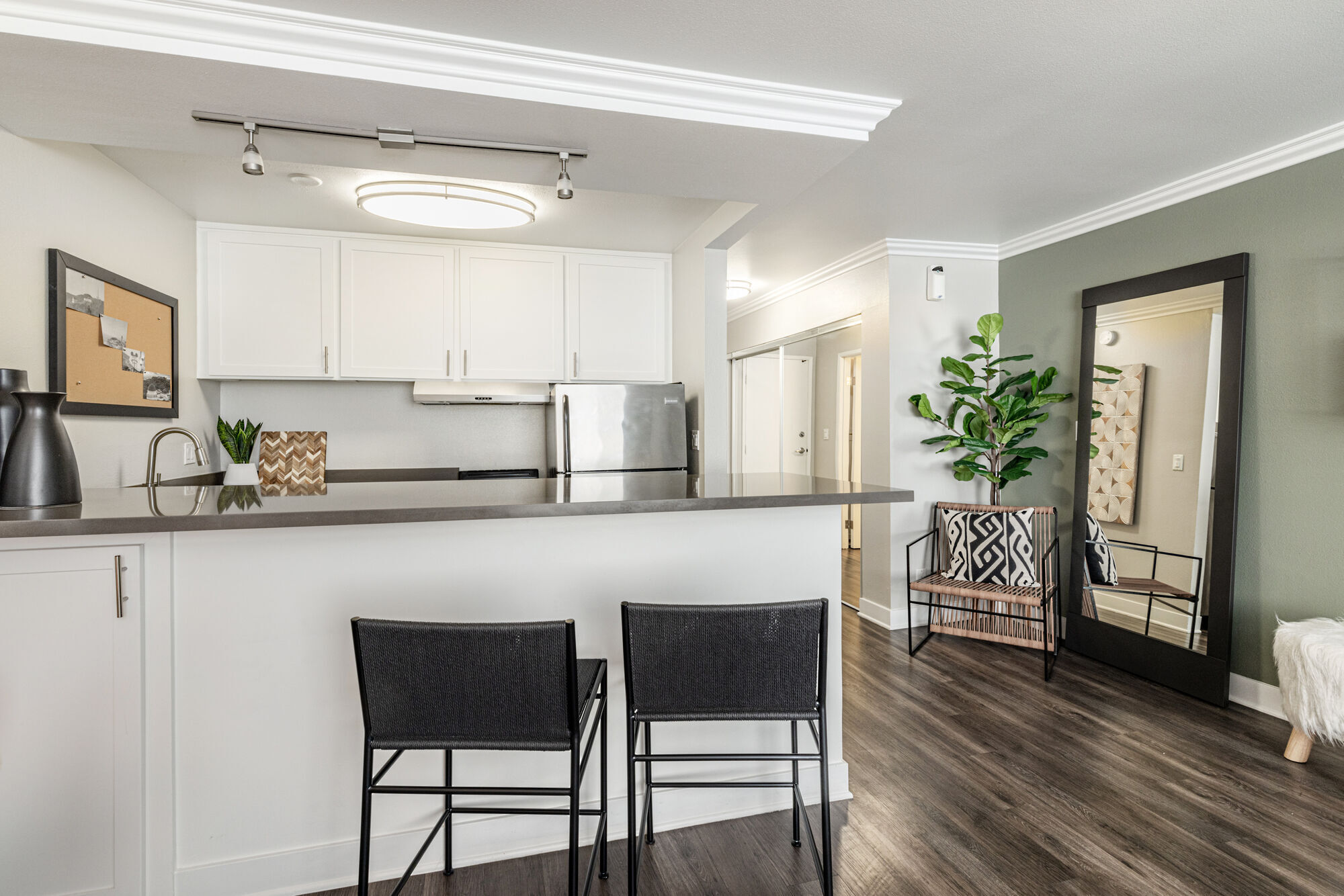 1200 Riverside