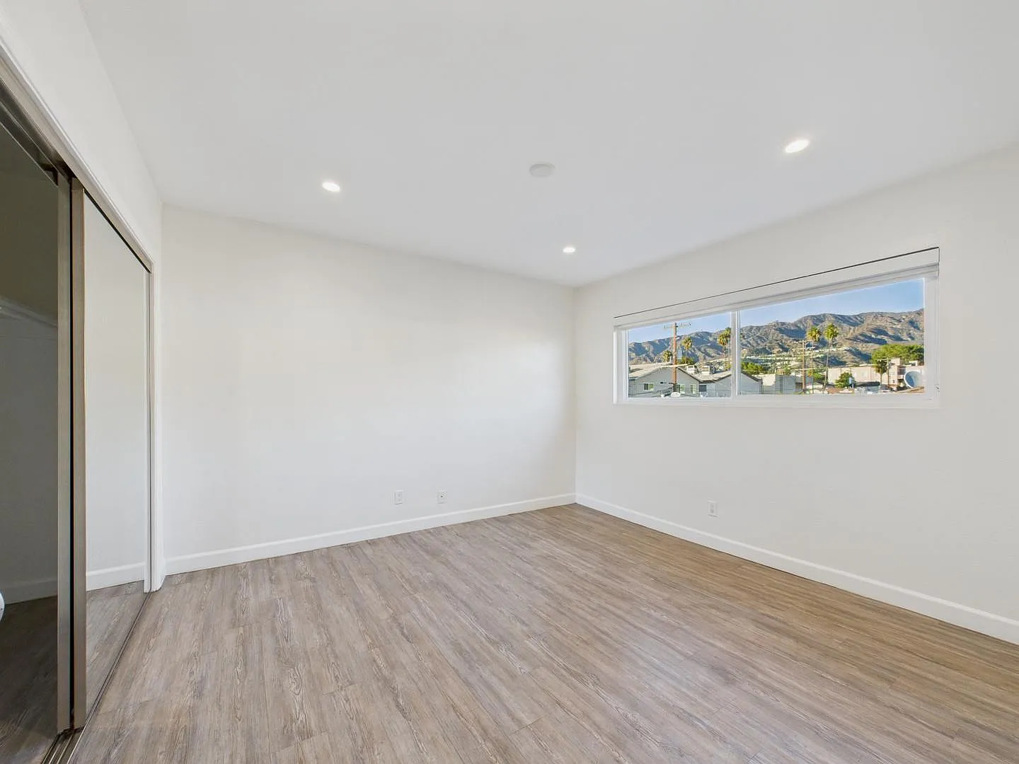 303 Apartments - 2 bds I 1.5 ba