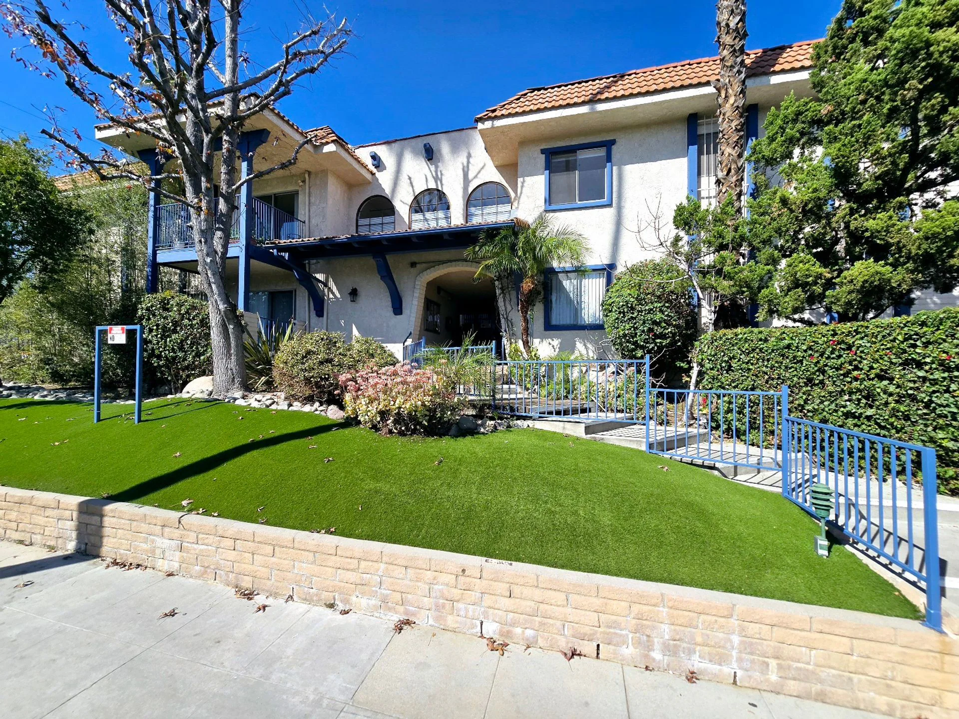 Harmony Court Apartments - 2 Beds 2 Baths