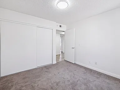 2 Bedroom + 2 Bathroom for lease in Glendale