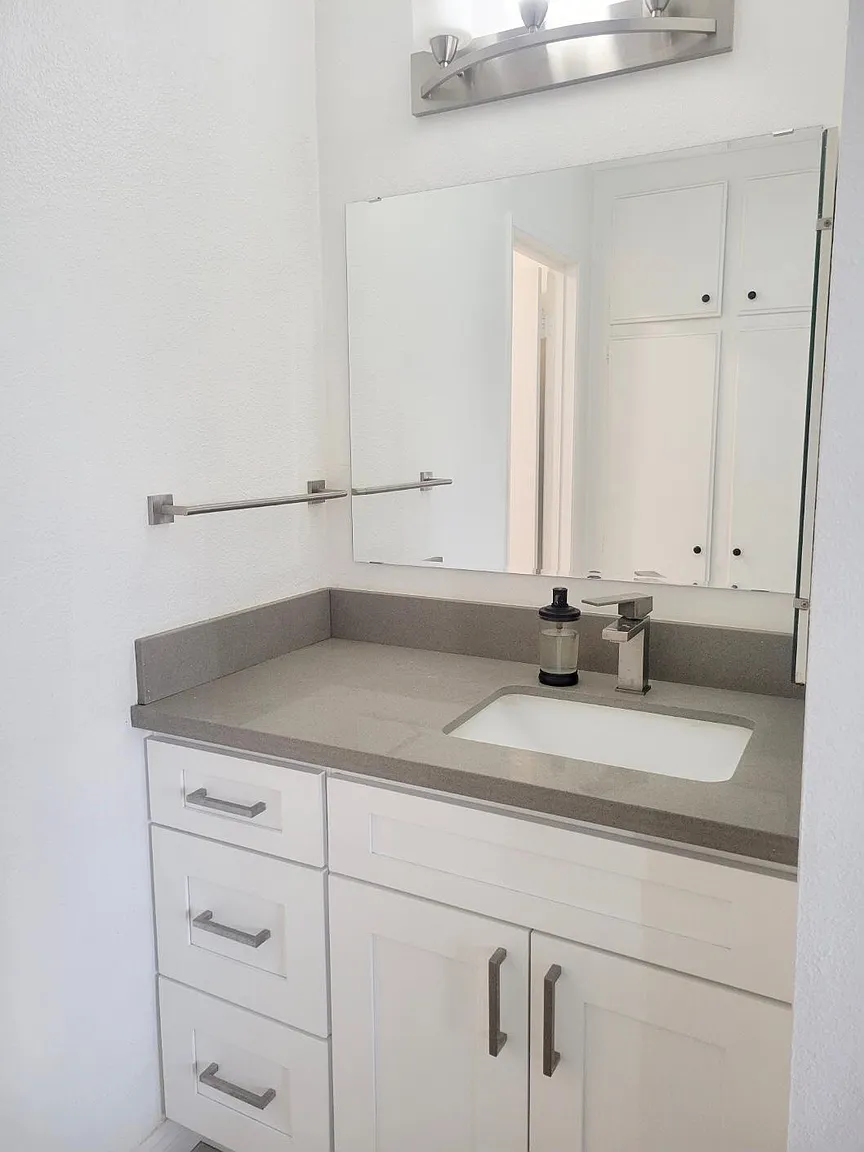 2940 N Verdugo Rd Unit 323, Glendale, CA 91208