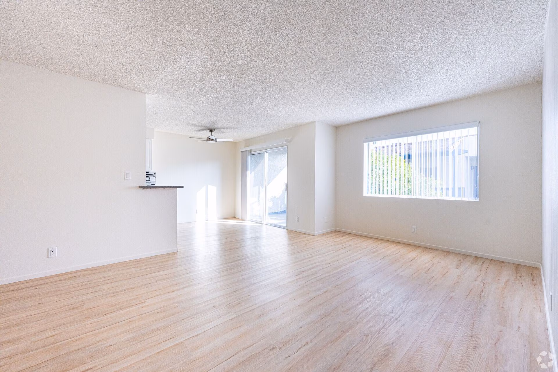 Harmony Court Apartments - 2 Beds 2 Baths