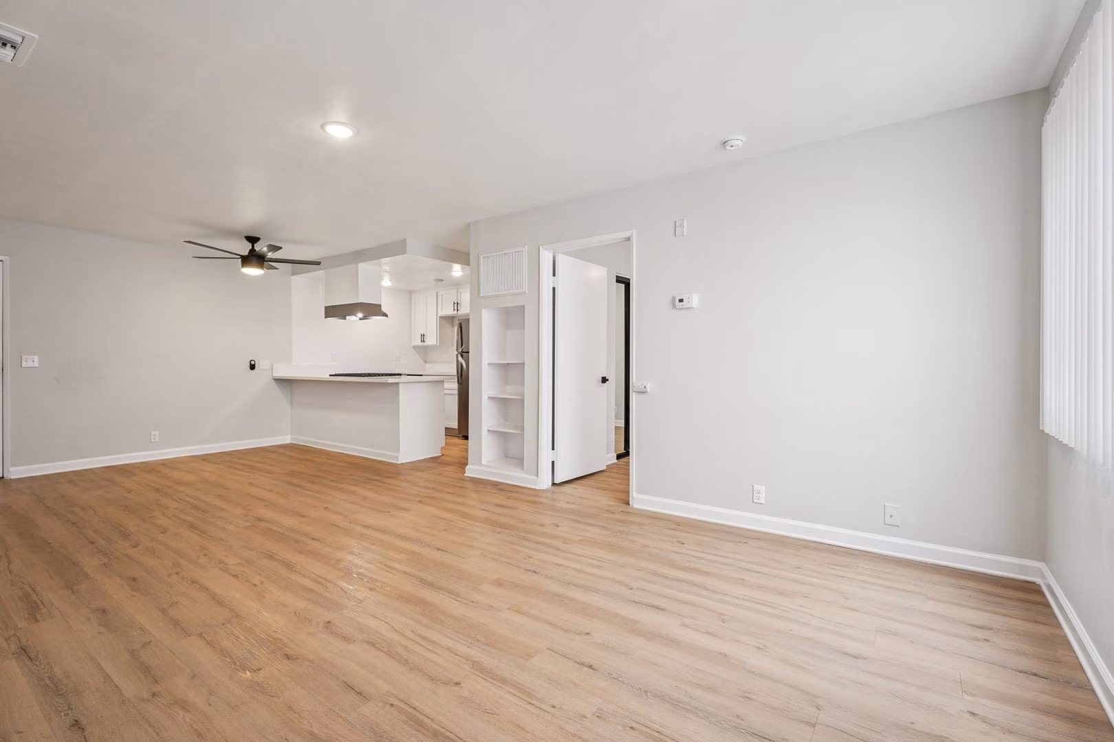 420 Windsor Rd_3 Beds 2 Baths