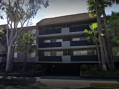 California Euclid Apartments