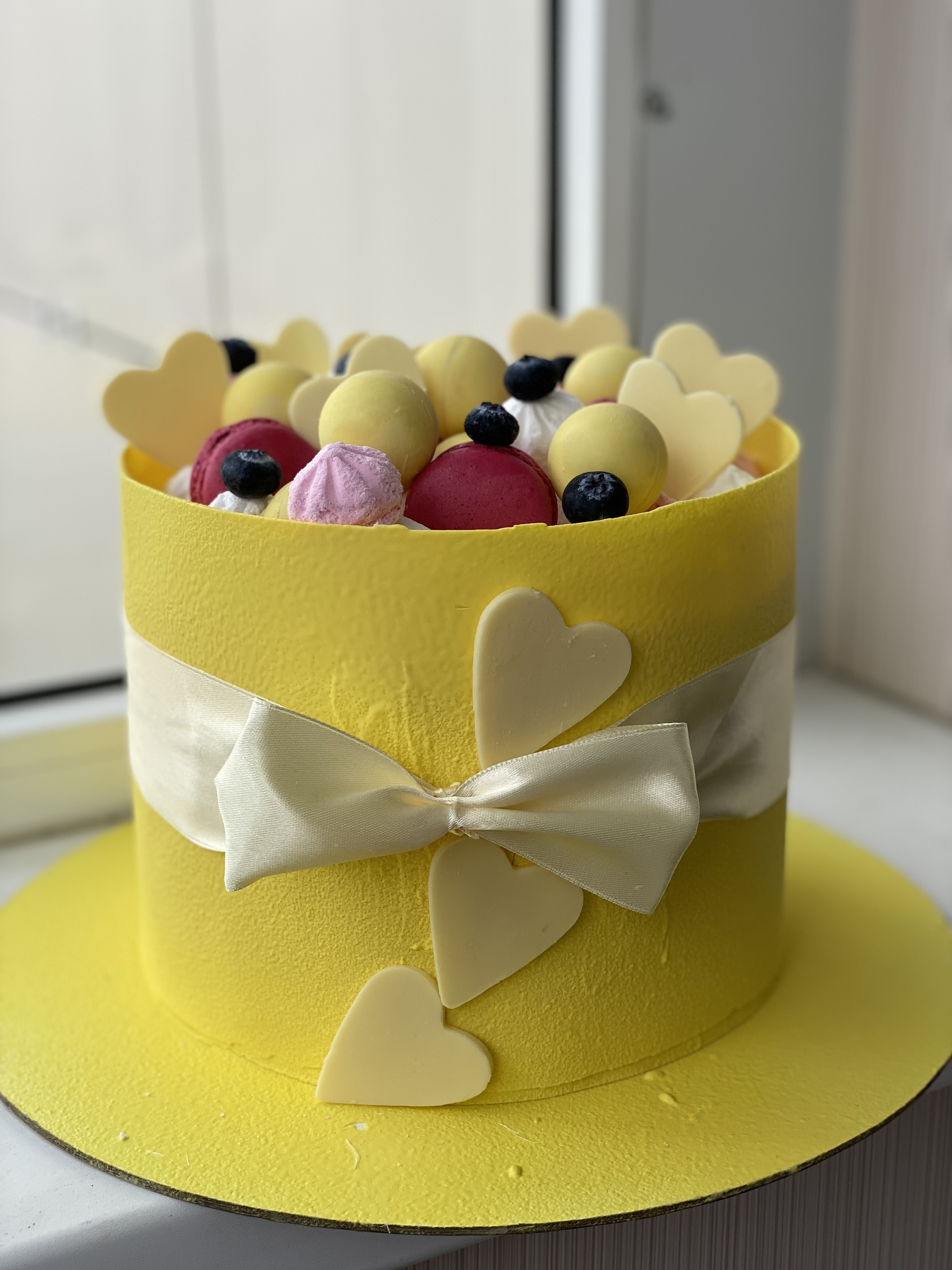 Custom Cakes / Birthday Cakes