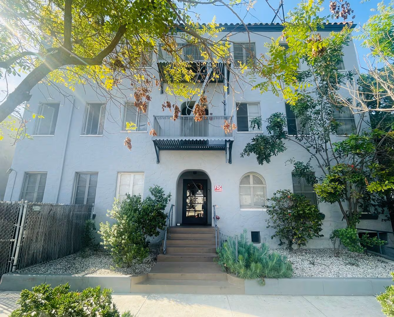 Chateau Lily - Chateau Lily LLC