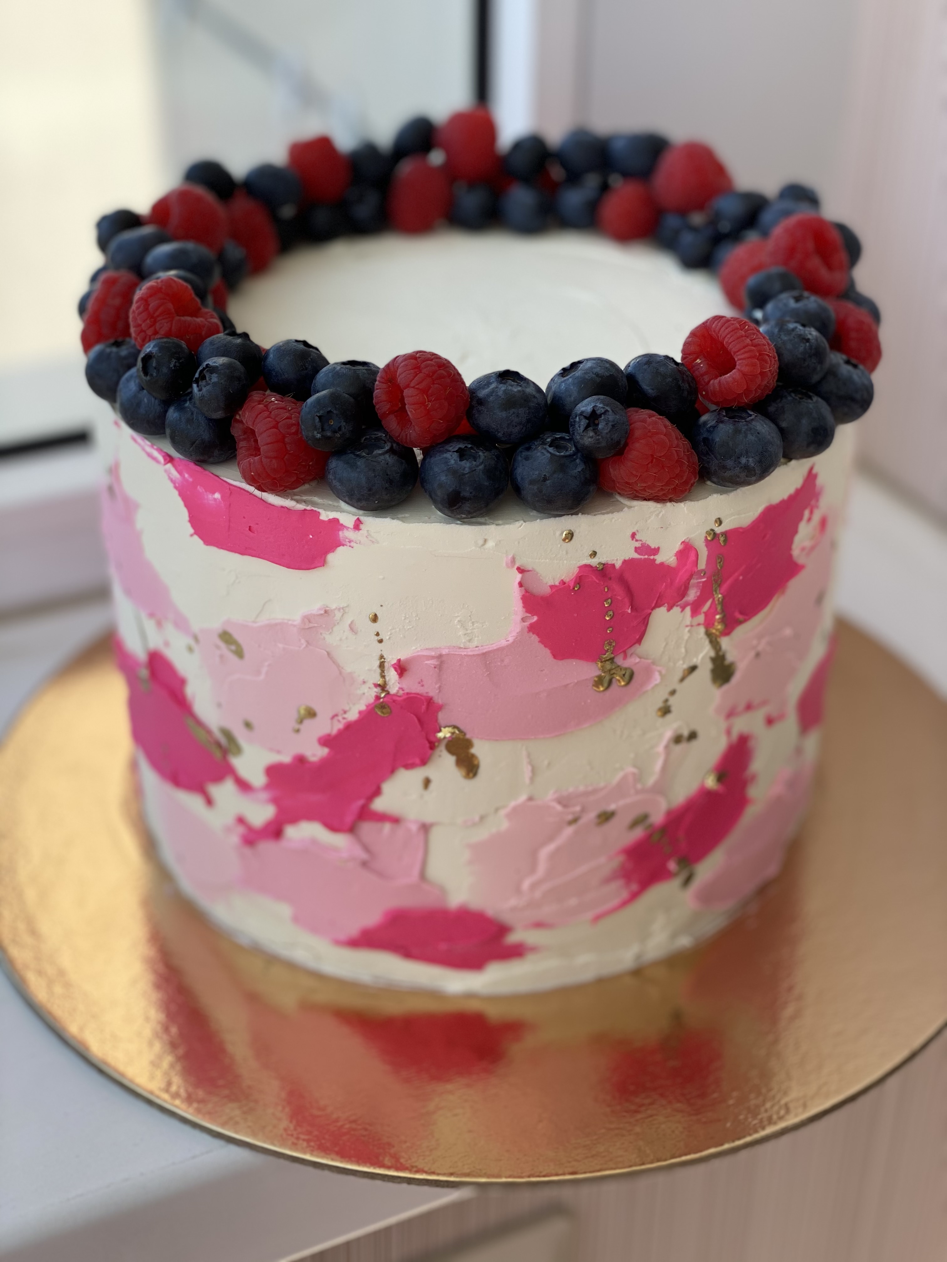 Custom Cakes / Birthday Cakes