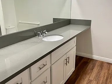 California Euclid Apartments