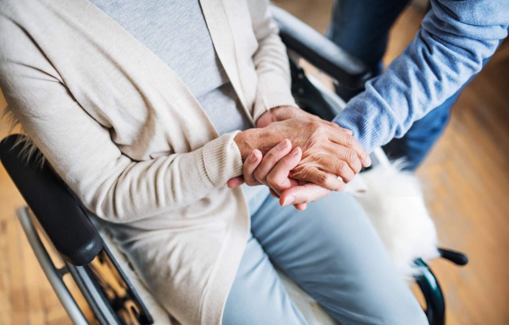 Live-in Caregiver Needed for Assisted Living Facility - Անհրաժեշտ է խնամակալ