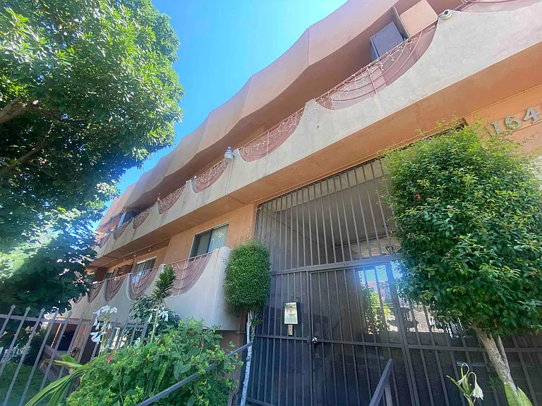 Apartment for Rent - Վարձով է Տրվում Բնակարան