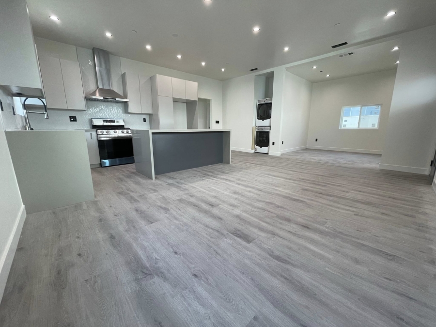 House for Rent in Prime Glendale- Վարձով է տրվում տուն