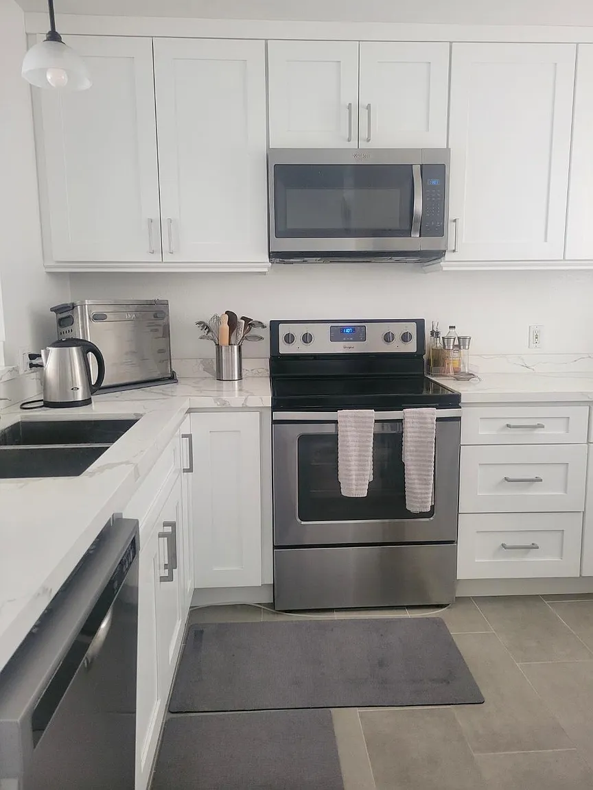 2940 N Verdugo Rd Unit 323, Glendale, CA 91208