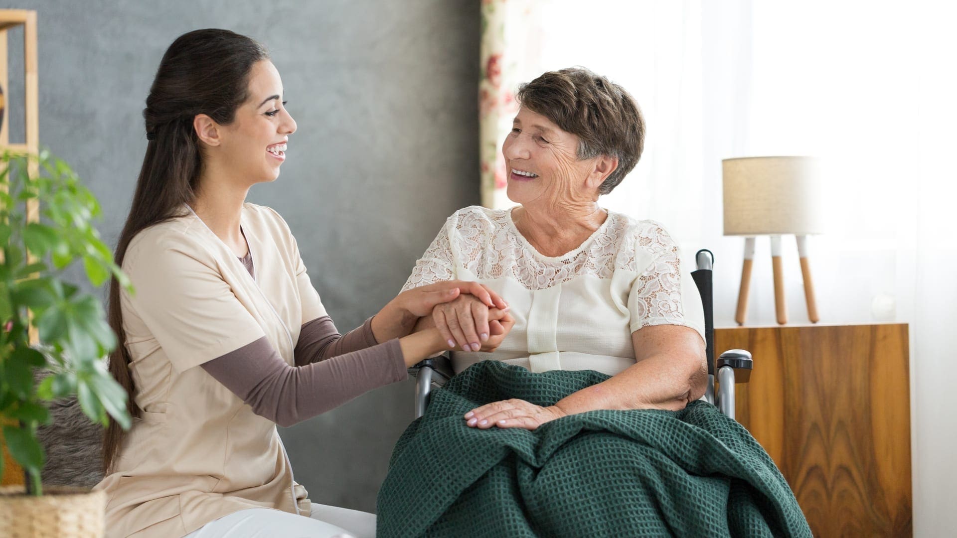 Caregiver Needed at Board & Care- Պահանջվում է խնամակալ Board & Care-ում