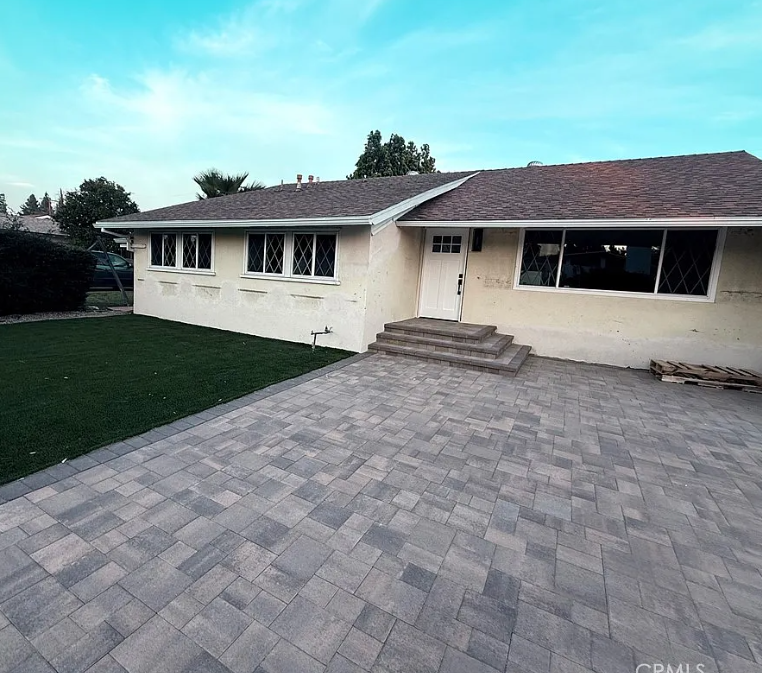 House for Rent with ADU - Վարձով է տրվում տուն